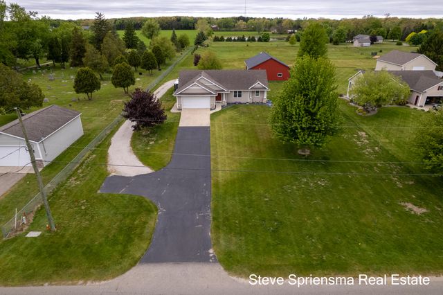 12717 60th Avenue, Allendale, MI 49401