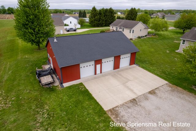12717 60th Avenue, Allendale, MI 49401