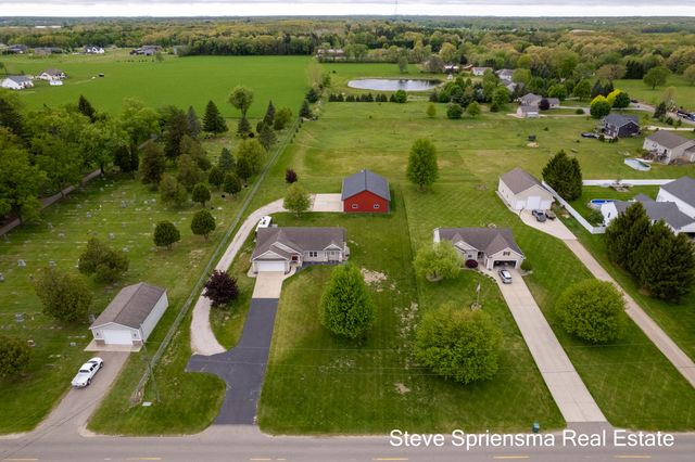 12717 60th Avenue, Allendale, MI 49401