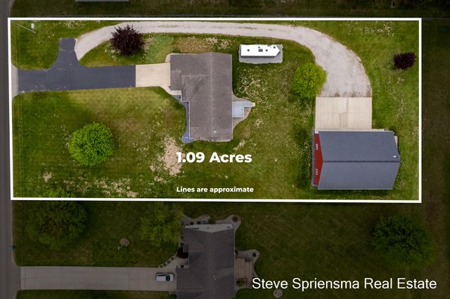12717 60th Avenue, Allendale, MI 49401