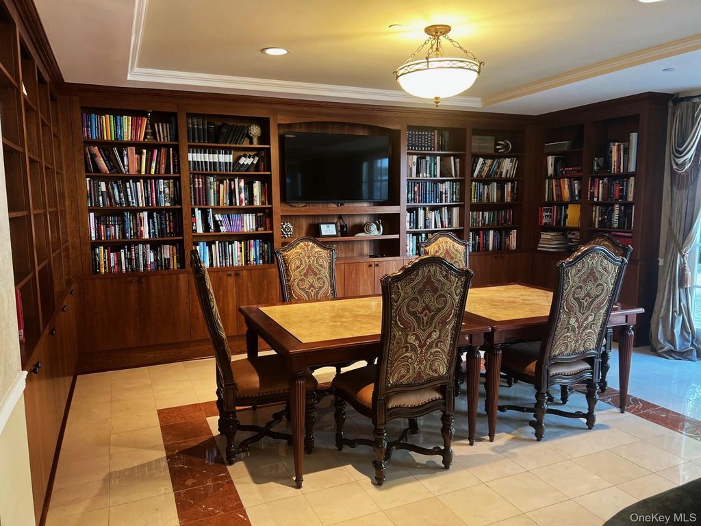 420 Trump Park, Shrub Oak, NY 10588 — photo 4