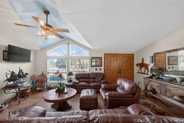 31420 Palm Avenue, Hemet, CA 92543