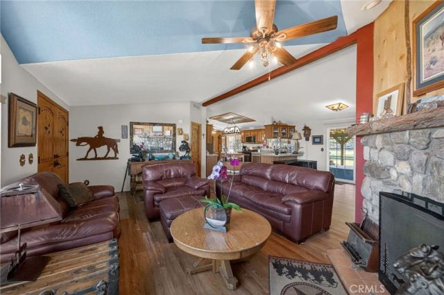 31420 Palm Avenue, Hemet, CA 92543