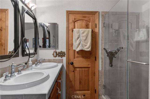 31420 Palm Avenue, Hemet, CA 92543