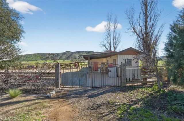 31420 Palm Avenue, Hemet, CA 92543