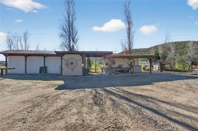 31420 Palm Avenue, Hemet, CA 92543