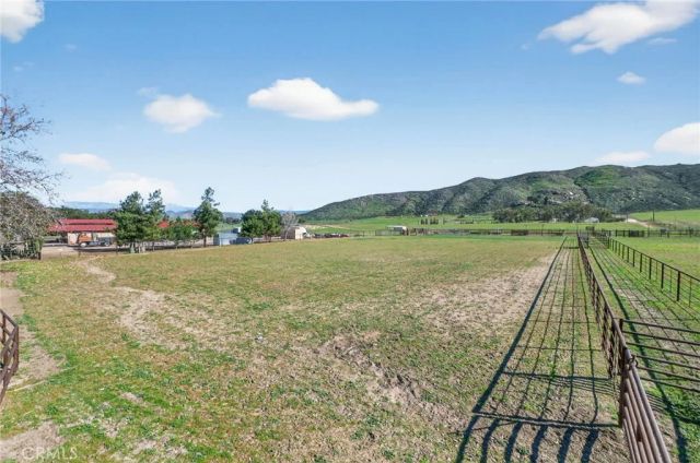 31420 Palm Avenue, Hemet, CA 92543