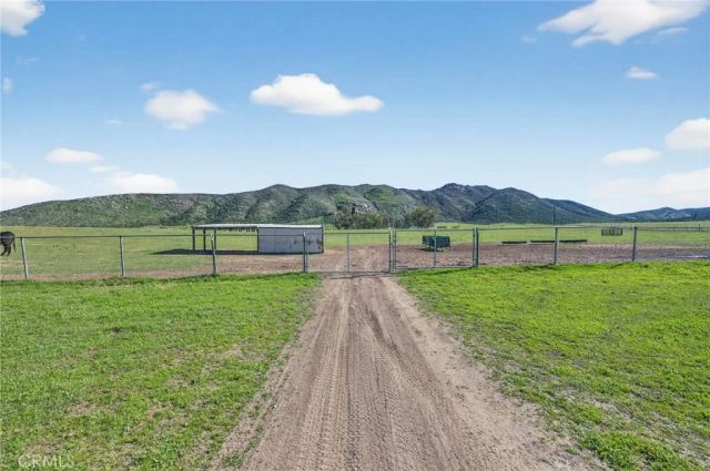 31420 Palm Avenue, Hemet, CA 92543