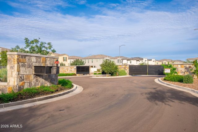 17062 N 50TH Place, Scottsdale, AZ 85254