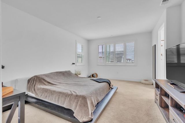 2751 Macabee Dr, Lathrop, CA 95330