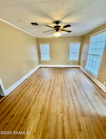 211 Lafayette Street, Broussard, LA 70518