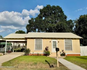 211 Lafayette Street, Broussard, LA 70518