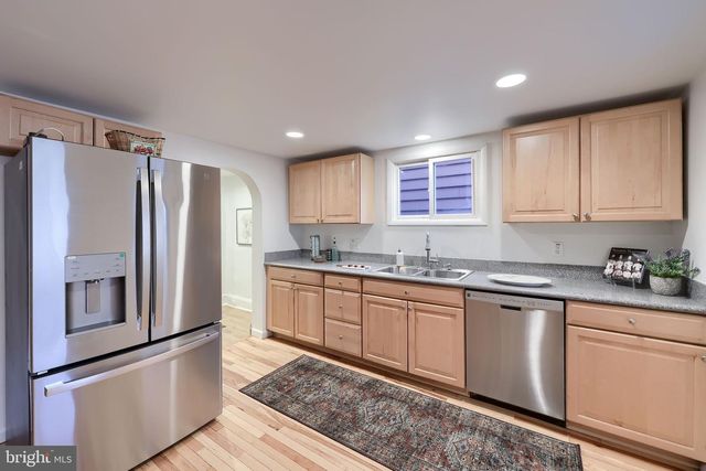 543 VANDERSLICE ST, Phoenixville, PA 19460