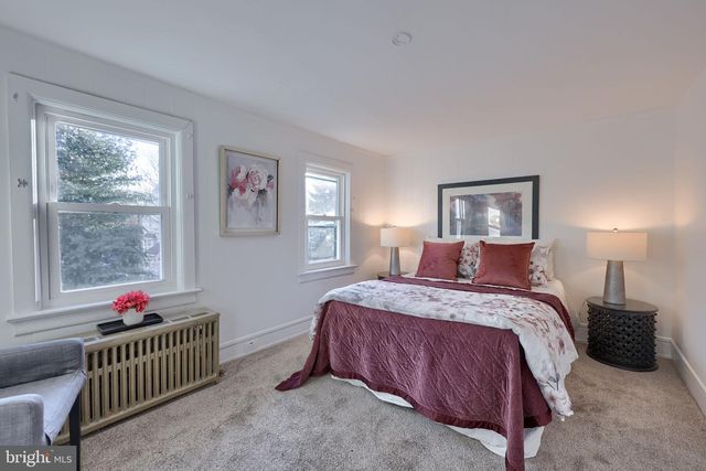 543 VANDERSLICE ST, Phoenixville, PA 19460