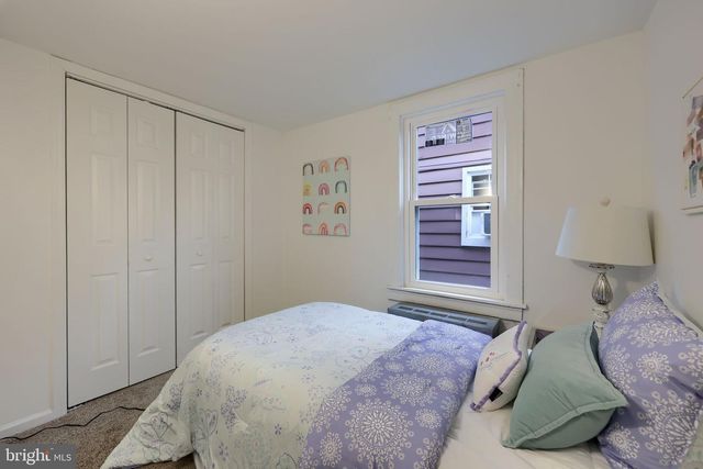 543 VANDERSLICE ST, Phoenixville, PA 19460