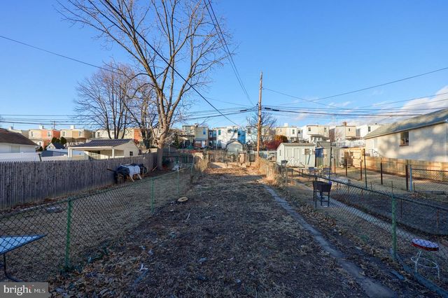 543 VANDERSLICE ST, Phoenixville, PA 19460