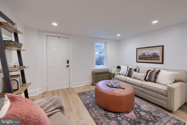 543 VANDERSLICE ST, Phoenixville, PA 19460