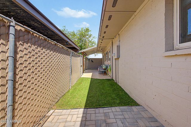 1733 E ELLIS Drive, Tempe, AZ 85282