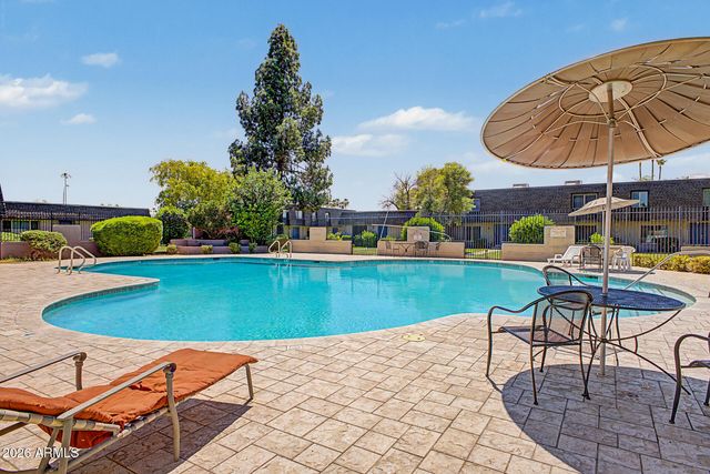 1733 E ELLIS Drive, Tempe, AZ 85282