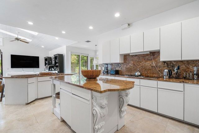 11839 Maidstone Drive, Wellington, FL 33414