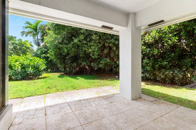 11839 Maidstone Drive, Wellington, FL 33414