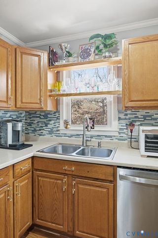 26079 Shannon Mill Dr, Ruther Glen, VA 22546