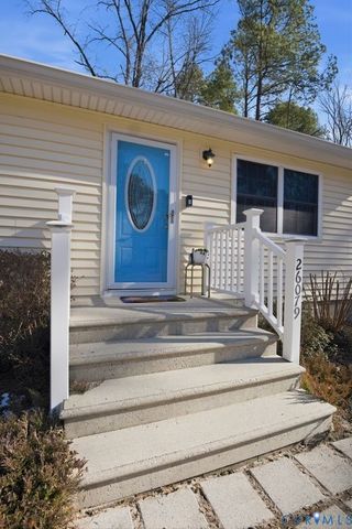 26079 Shannon Mill Dr, Ruther Glen, VA 22546