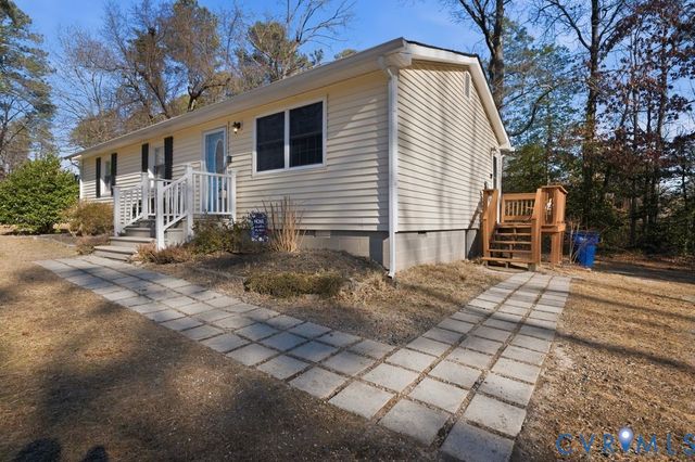 26079 Shannon Mill Dr, Ruther Glen, VA 22546