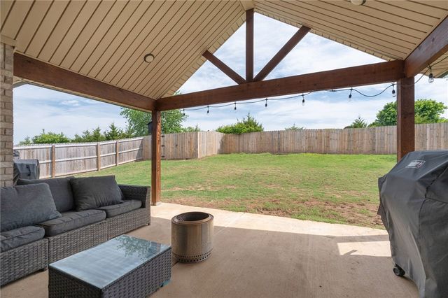3525 Butterfly Avenue, Springdale, AR 72764