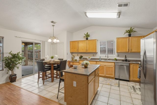 1400 Blossom Wood Place NW, Albuquerque, NM 87120