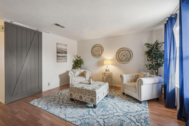 1400 Blossom Wood Place NW, Albuquerque, NM 87120