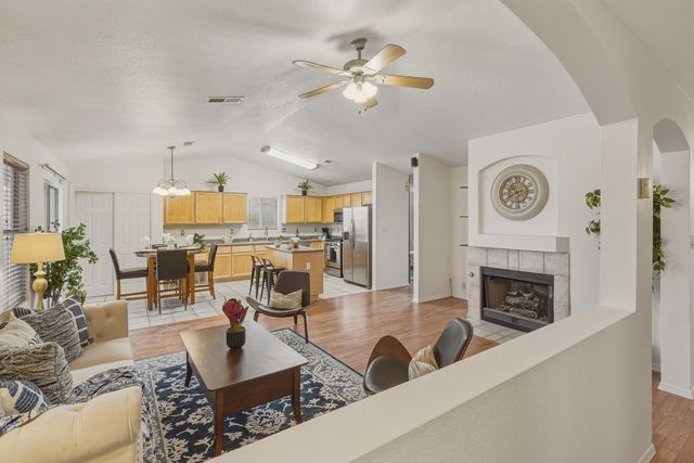 1400 Blossom Wood Place NW, Albuquerque, NM 87120