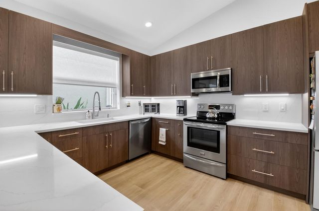 6609 Via Alfieri, Lake Worth, FL 33467