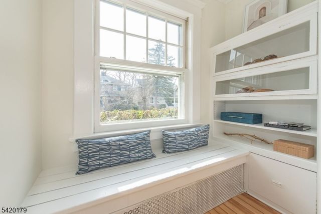 14 Burnside St, Montclair Twp., NJ 07043