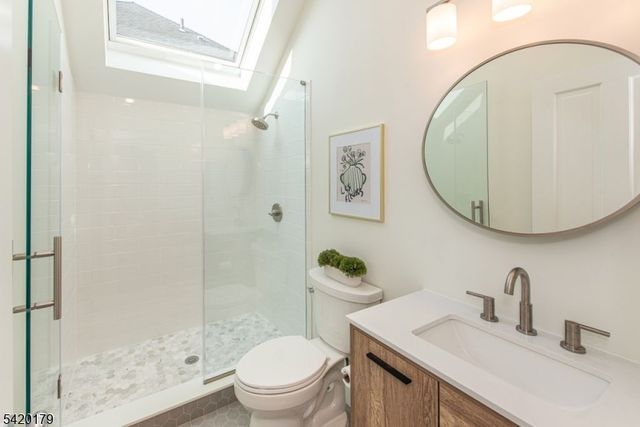 14 Burnside St, Montclair Twp., NJ 07043