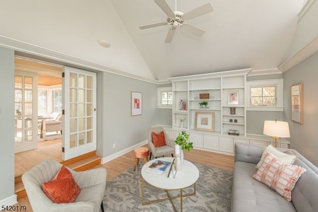 14 Burnside St, Montclair Twp., NJ 07043