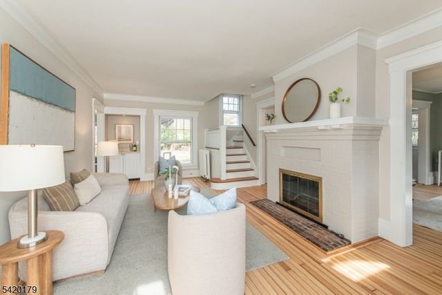 14 Burnside St, Montclair Twp., NJ 07043