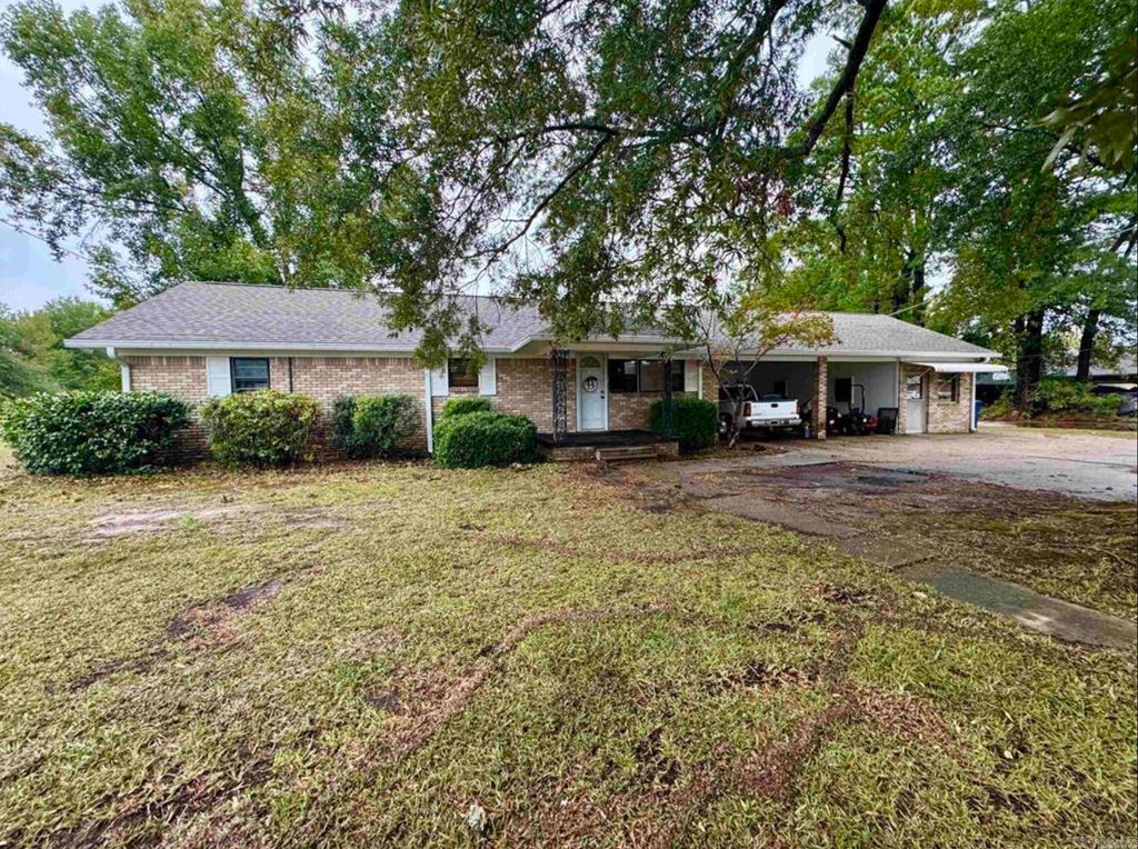 1400 California Ave, Camden, AR 71701