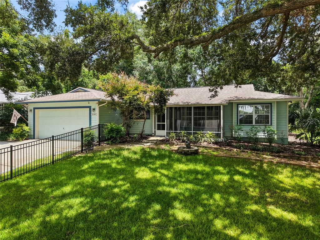2549 COUNTRY CLUB ROAD, Eustis, FL 32726
