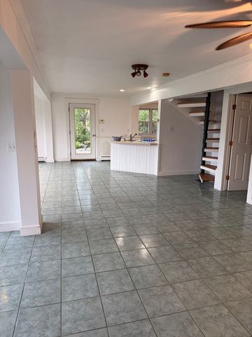5 Island Rd, Winchendon, MA 01475