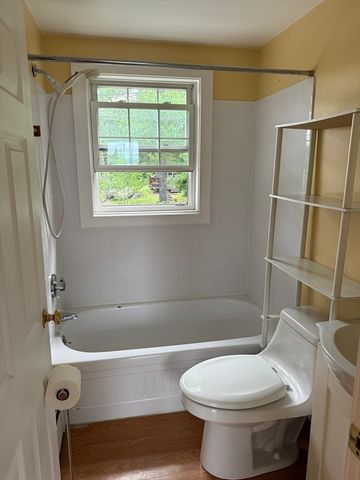 5 Island Rd, Winchendon, MA 01475