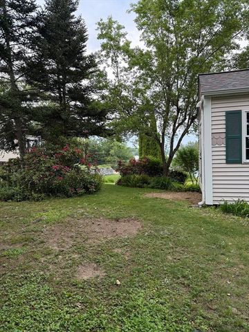 5 Island Rd, Winchendon, MA 01475