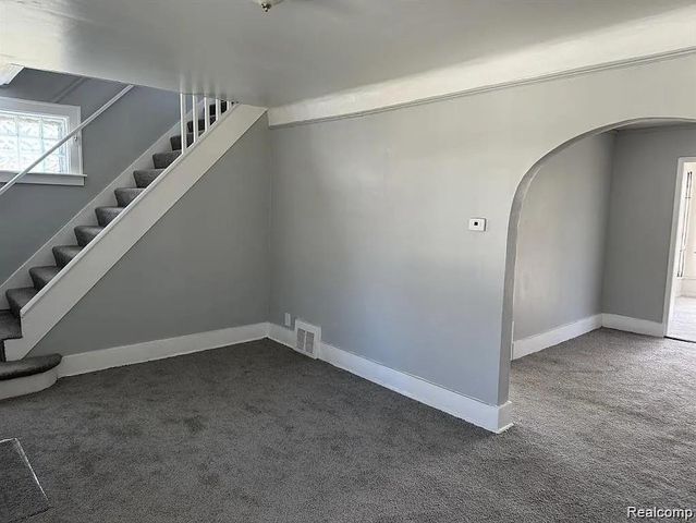 12632 E Canfield Street, Detroit, MI 48215