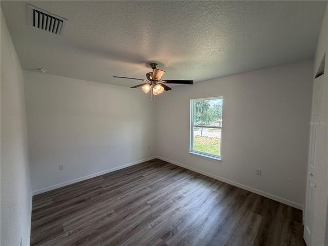 16683 SE 63 LANE, Ocklawaha, FL 32179