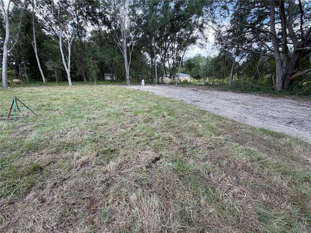 16683 SE 63 LANE, Ocklawaha, FL 32179