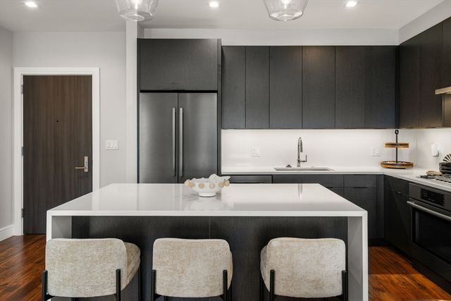 99 Sumner 421, Boston, MA 02128