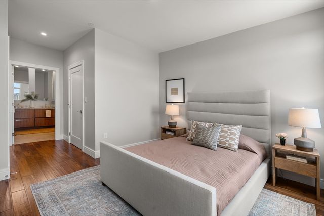 99 Sumner 421, Boston, MA 02128