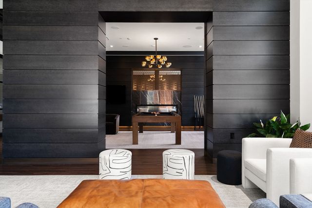 99 Sumner 421, Boston, MA 02128