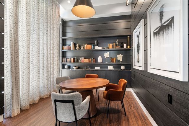 99 Sumner 421, Boston, MA 02128