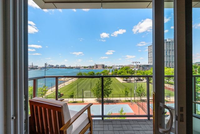 99 Sumner 421, Boston, MA 02128